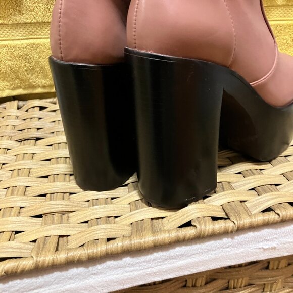 *NEVER WORN!* Jeffrey Campbell MEXIQUE-2 Platform Boots in Blush, 8.5. HAWT! - Picture 7 of 12